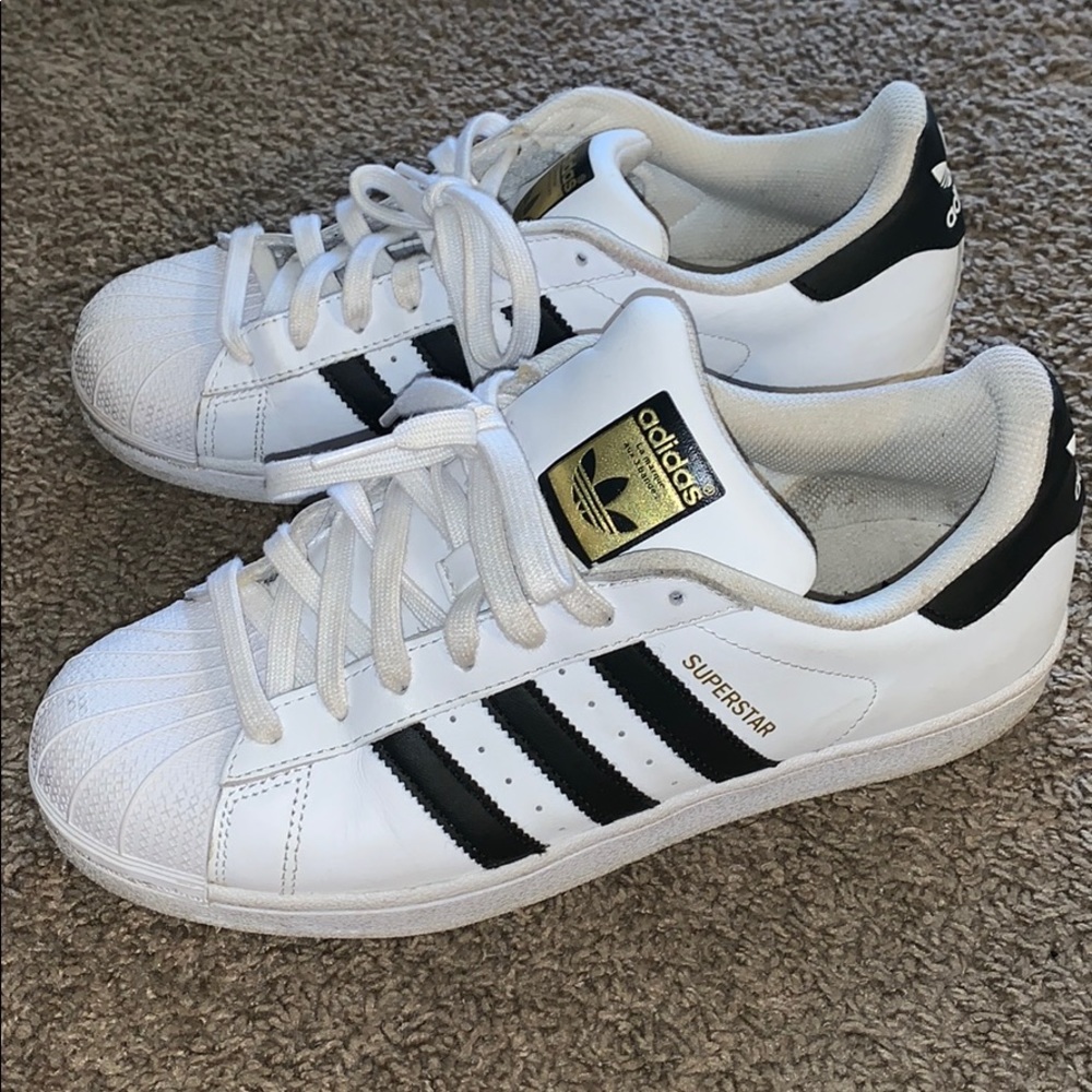 Shell Toe Adidas